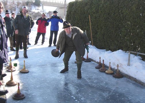 2005_eisstock02